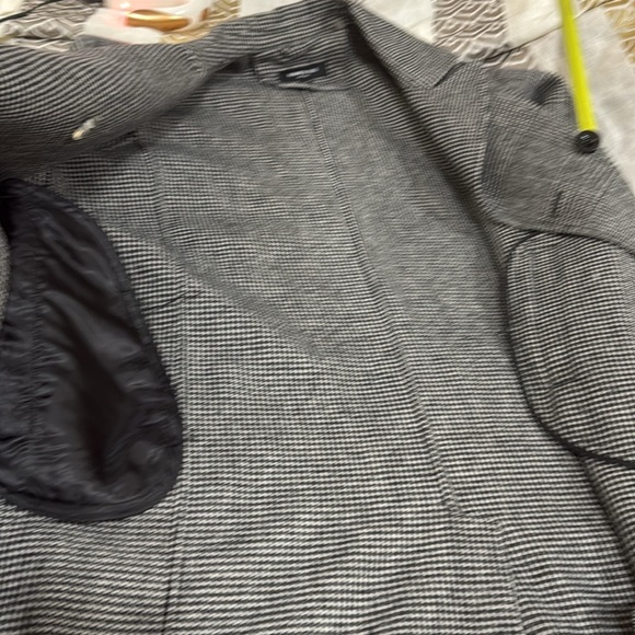 (P2) KENNETH COLE NEW YORK
Oversized wool blend coat with check print, size L - Picture 15 of 16